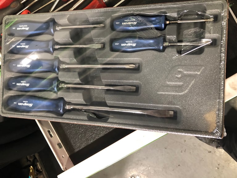 Snap on screwdrivers