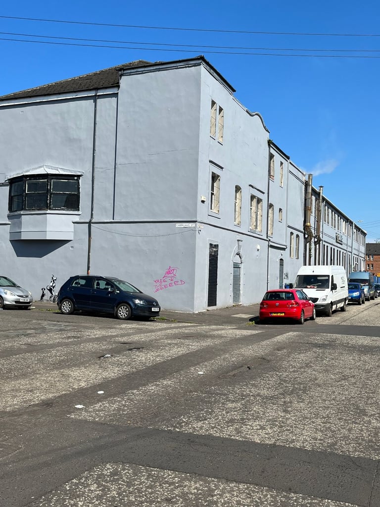 image for UNIT TO LET