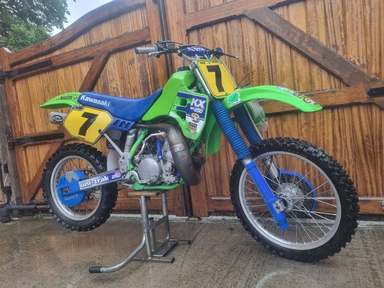 Kawasaki kx 250 two stroke 1988