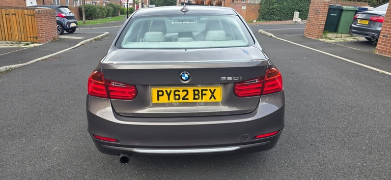 2012 BMW 3 Series 320i Modern 4dr SALOON Petrol Manual