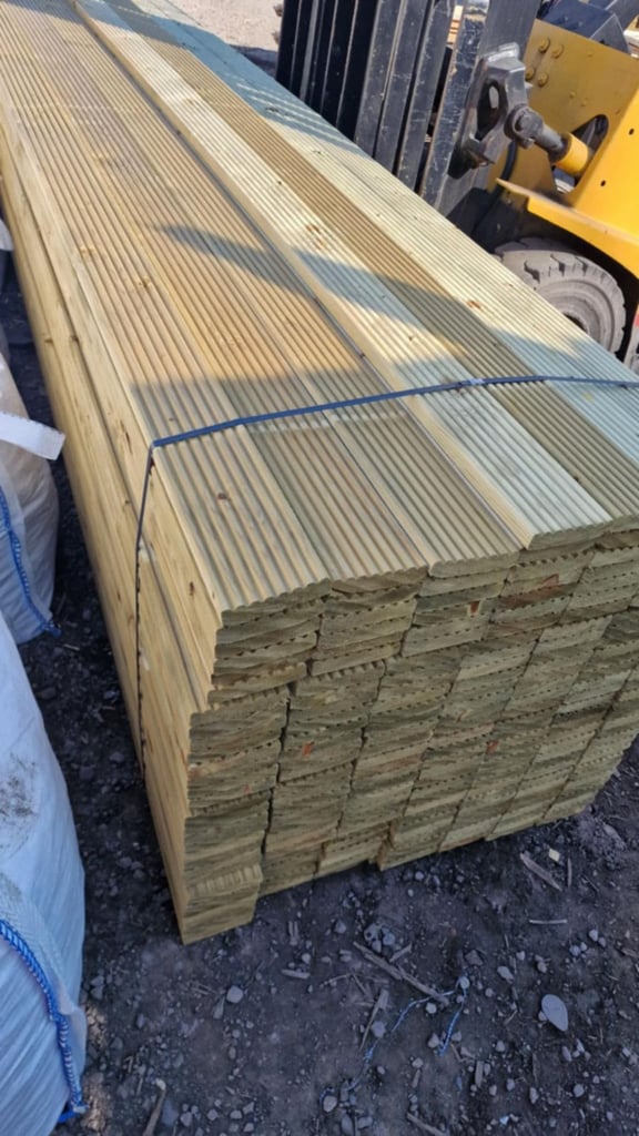 ❤️ 3.6m TIMBER DECKING BOARDS 