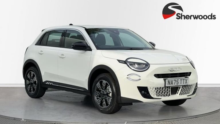2025 Fiat 600 1.2 MHEV SUV 5dr Petrol Hybrid e-DCT Euro 6 (s/s) (100 ps) Automatic Hatchback Hybr...
