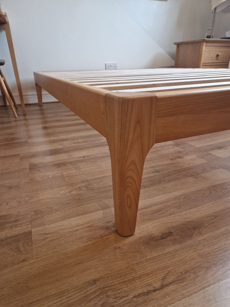 La Redoute Agura Solid Ash Platform Double Bed