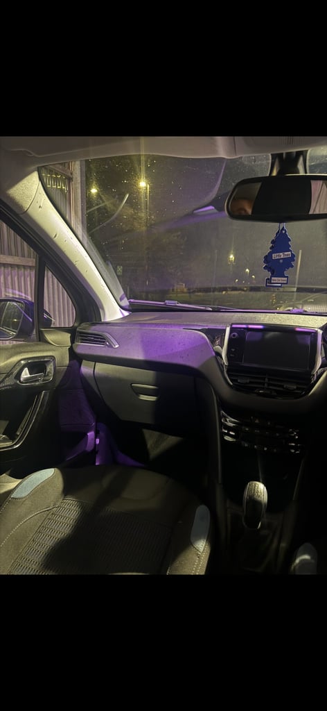 Peugeot, 208, Hatchback, 2014, Manual, 1199 (cc), 5 doors