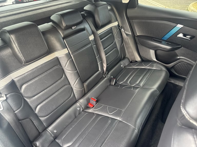 2023 Citroen e-C4 Shine Plus Hatchback Electric Automatic