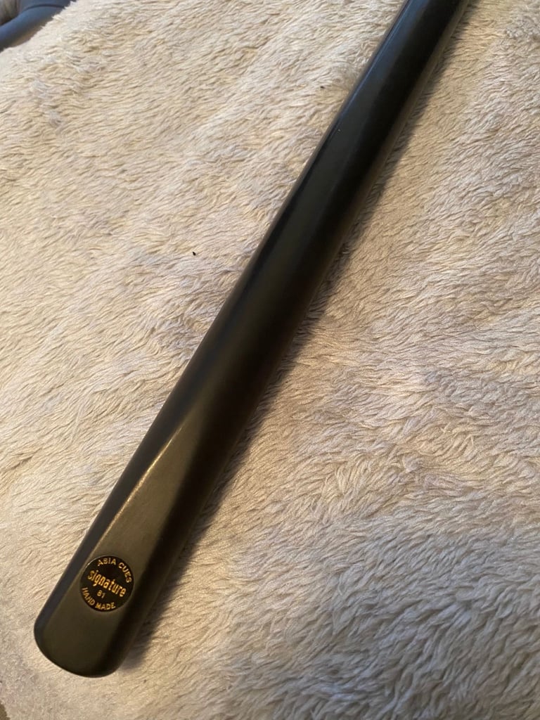 image for Asia Cues Signature 81 – Handmade Snooker Cue
