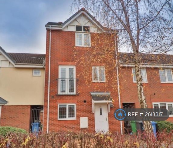 image for 4 bedroom house in Regency Square, Warrington, WA5 (4 bed) (#2618317)