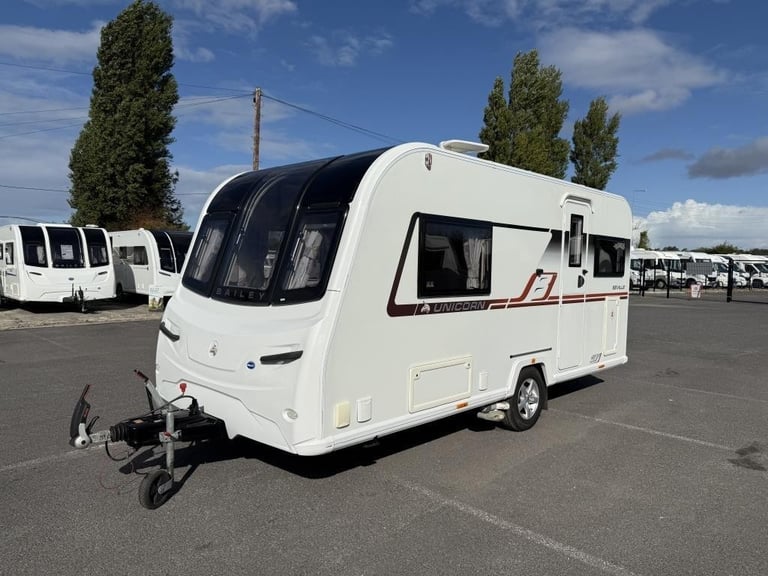 2018 BAILEY UNICORN SEVILLE 2 BERTH TOURING CARAVAN