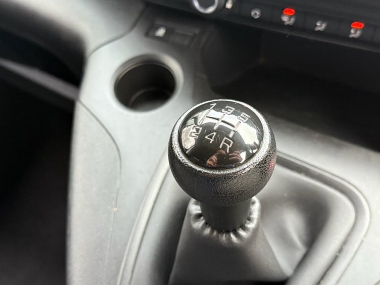 2019 Vauxhall Combo 1.6 Turbo D 2000 Edition Panel Van 4dr Diesel Manual L1 H1 Euro 6 (75 ps) PAN...