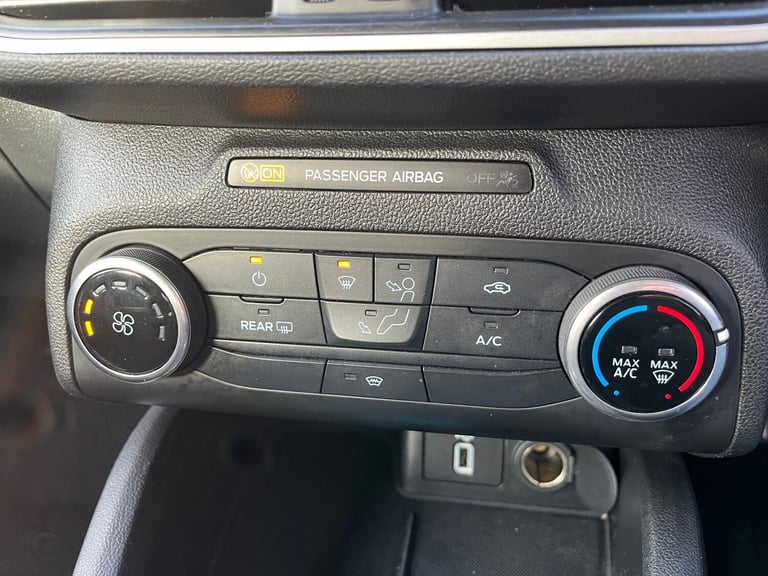 2019 Ford Focus 1.5 EcoBlue 120 Zetec 5dr HATCHBACK Diesel Manual