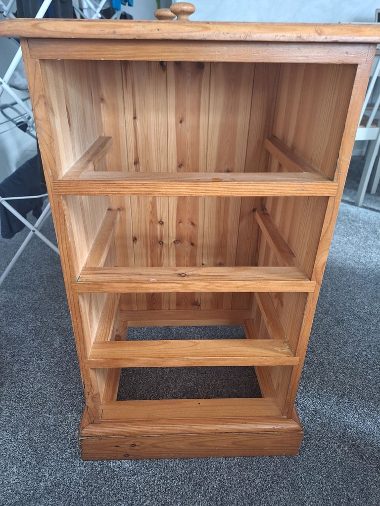 Solid wood 