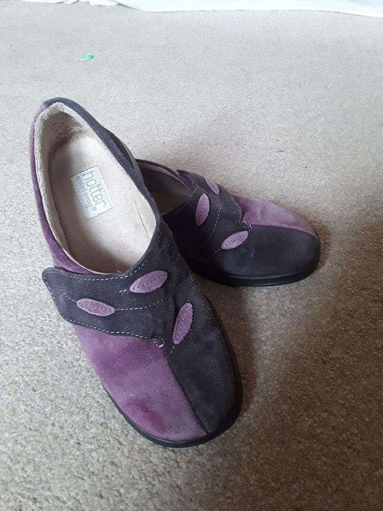 Slippers Hotter size 5