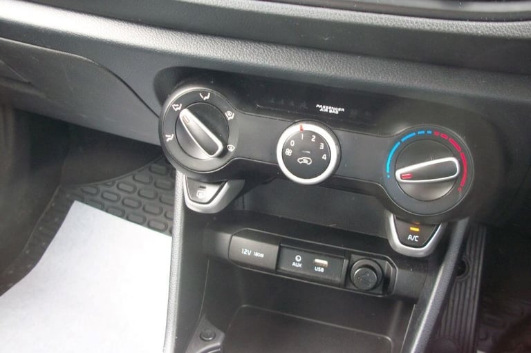 Kia Picanto 1.0 2 Petrol