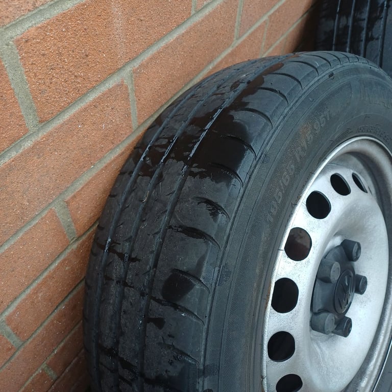 Vw caddy rims x5