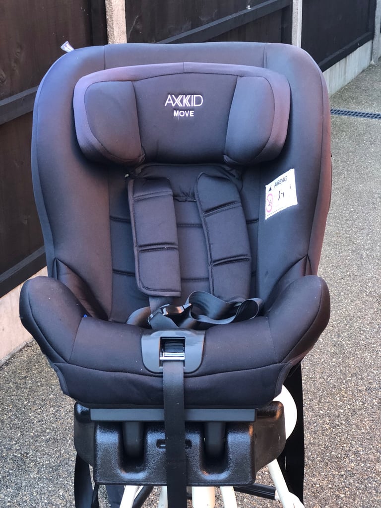 AXKID MOVE BLACK CHILD’S CAR SEAT