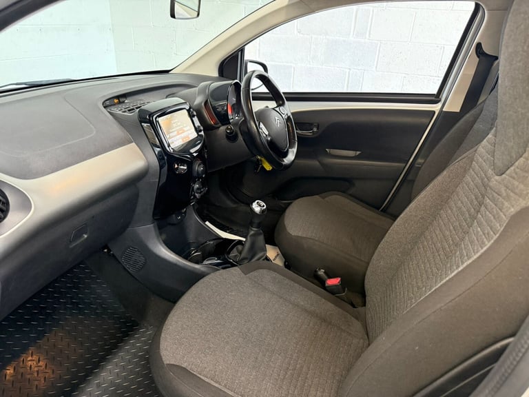 2016 Citroen C1 1.2 PureTech Flair 5dr HATCHBACK Petrol Manual