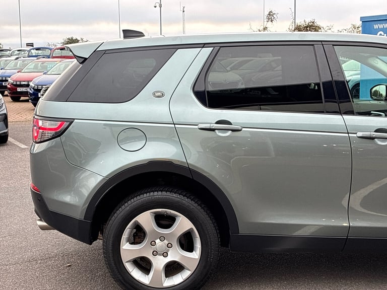 2018 Land Rover Discovery Sport 2.0 eD4 HSE 5dr 2WD [5 Seat] ESTATE DIESEL Manual