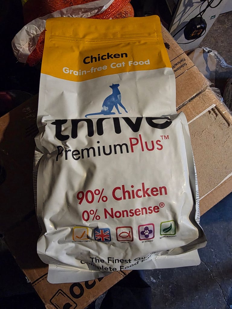 Thrive Premium Food  1.5kg 30 available
