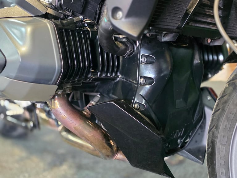 2020/70 BMW R 1250 R SPORT 8,000 MILE'S 
