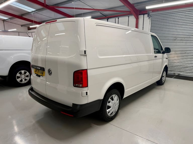 2021 71 VOLKSWAGEN TRANSPORTER 2.0 TDI T30 BUSINESS FWD LWB L2 EURO 6 * AIR CON 