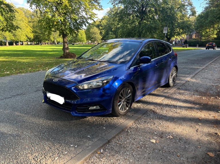 Ford, FOCUS, Hatchback, 2015, Manual, 1499 (cc), 5 doors