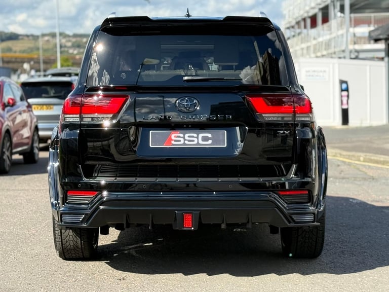 Toyota Land Cruiser 3.5 ZX TWIN TURBO