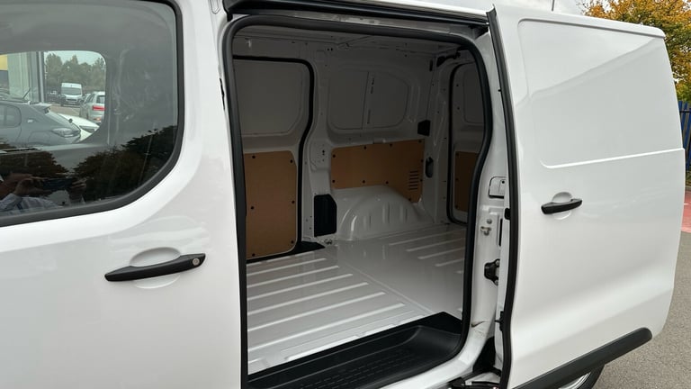 2024 Citroen Dispatch 1.5 BlueHDi Enterprise M Panel Van 6dr Diesel Manual MWB Euro 6 (s/s) (120 ...