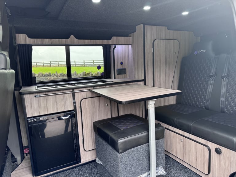 Volkswagen, TRANSPORTER/ camper, Panel Van, 2023, Manual, 1968 (cc)