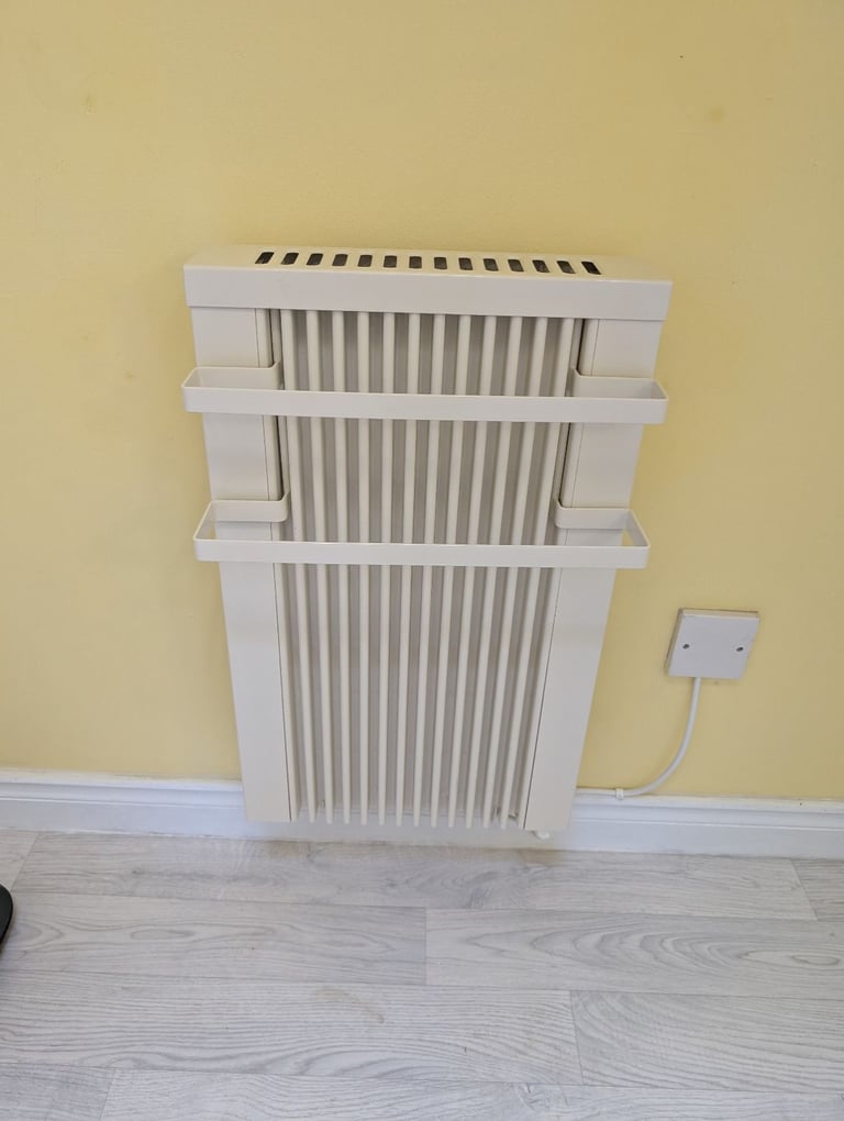9 x Sunflow electric radiators with digital controls