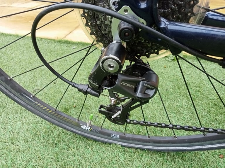 Boardman Aluminium Hybrid Bike.