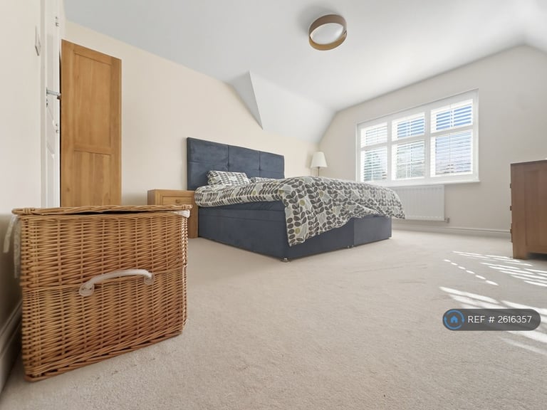 4 bedroom house in St. Edmunds Way, Cambridge, CB22 (4 bed) (#2616357)