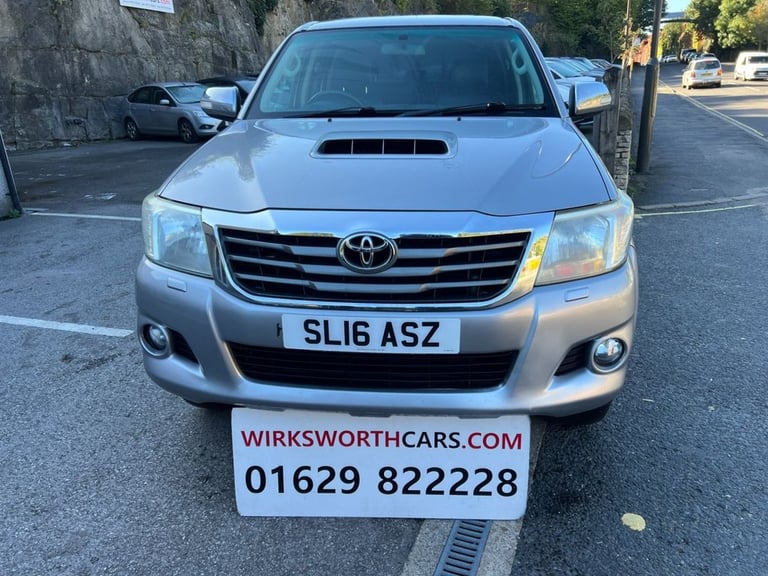 2016 16 TOYOTA HI-LUX 3.0 D-4D INVINCIBLE PICKUP D/CAB 4DR DIESEL MAN 4WD EURO 5