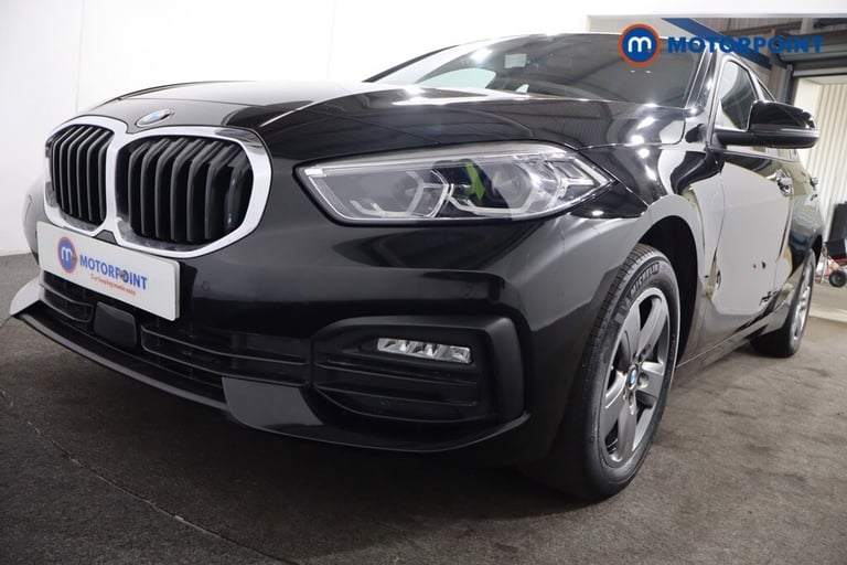 2024 BMW 1 Series 118i [136] SE 5dr Step Auto [Live Cockpit Pro] Hatchback Petrol Automatic