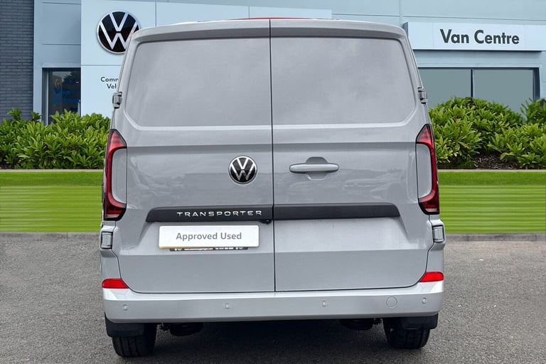 2025 Volkswagen Transporter 2.0 TDI 110 Commerce Pro Van-2 Seats Van DIESEL Manual