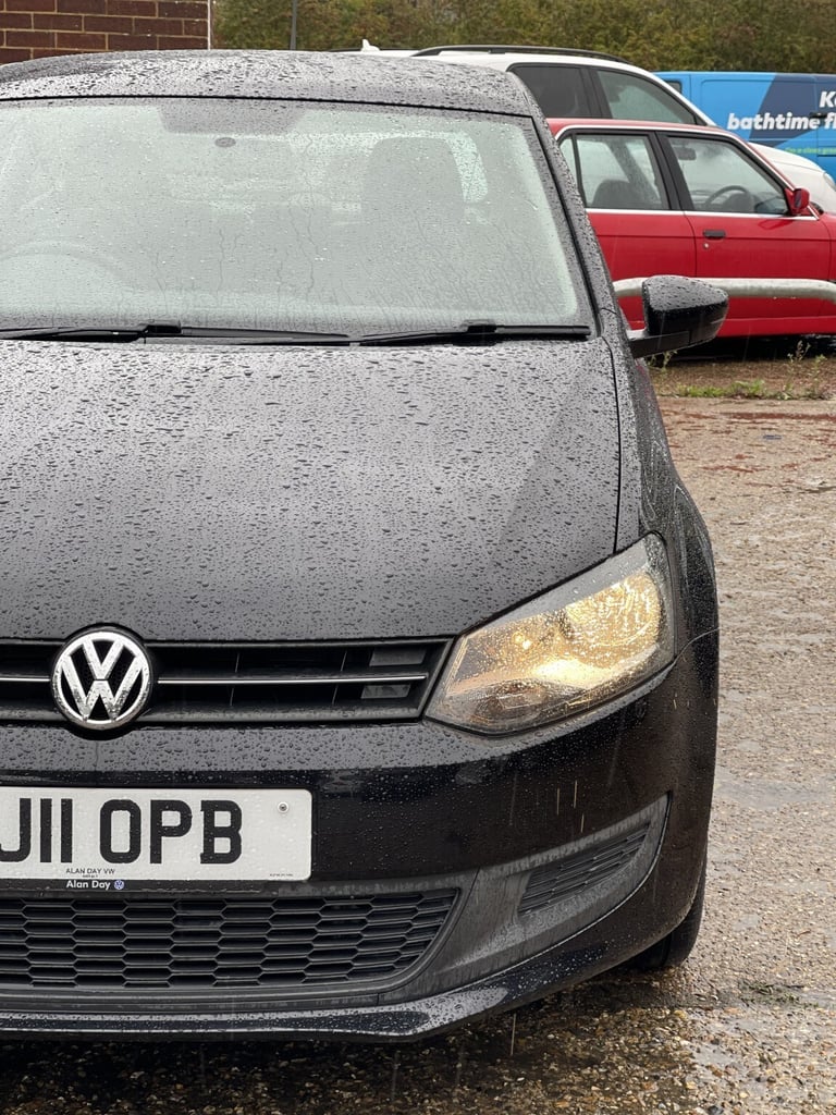 VOLKSWAGEN POLO 1.4 SE 2011