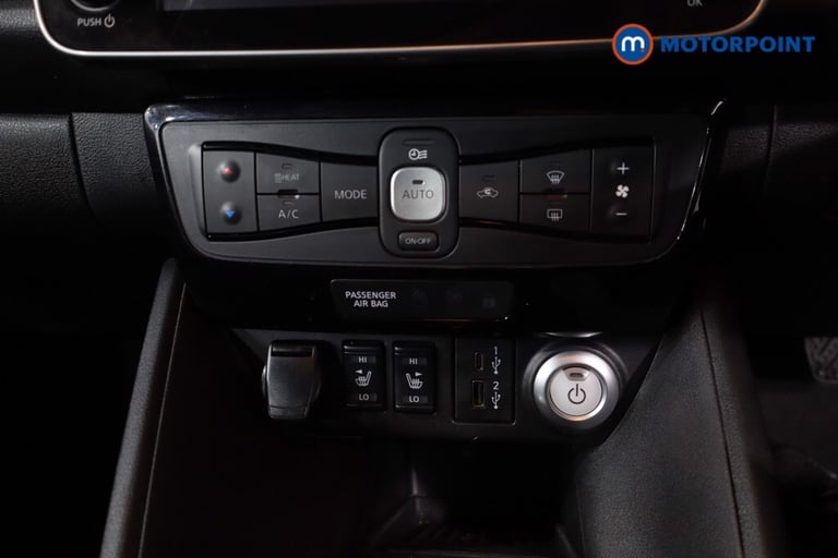 2022 Nissan Leaf 110kW N-Connecta 39kWh 5dr Auto Hatchback Electric Automatic