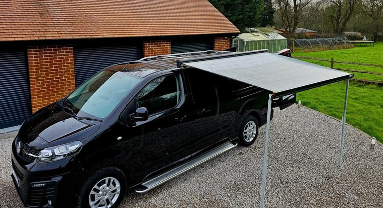 Vauxhall Vivaro combi camper 2 berth 3k 6 seats/belts 2021 slide out kitchen