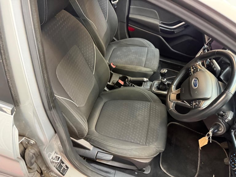 FORD FIESTA 1.0 T EcoBoost Zetec 2018