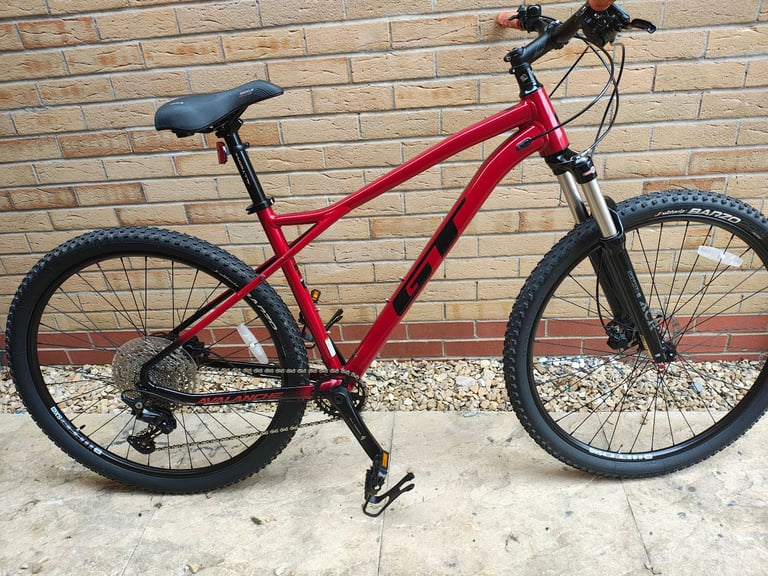 GT Avalanche mountain bike 