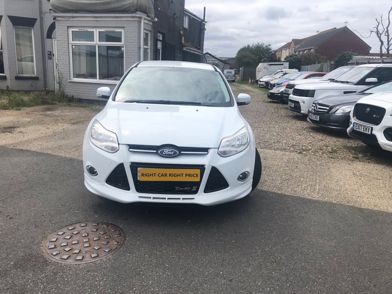 2012 Ford Focus 1.6 182 EcoBoost Zetec S 5dr HATCHBACK Petrol Manual