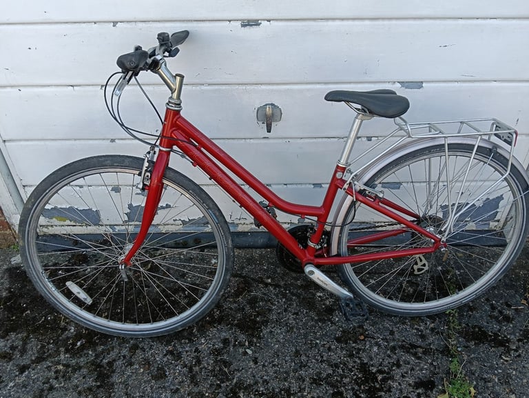 Ridgeback meteor ladies hybrid bike you won't be disappointed 👍👍