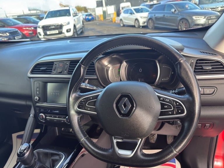 2018 Renault Kadjar 1.3 TCe Dynamique Nav SUV 5dr Petrol Manual Euro 6 (s/s) (140 ps) HATCHBACK P...