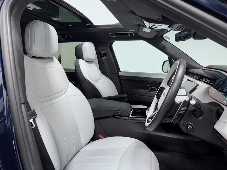 2022 Land Rover Range Rover Sport 3.0 P510e 38.2kWh Autobiography SUV 5dr Petrol Plug-in Hybrid A...