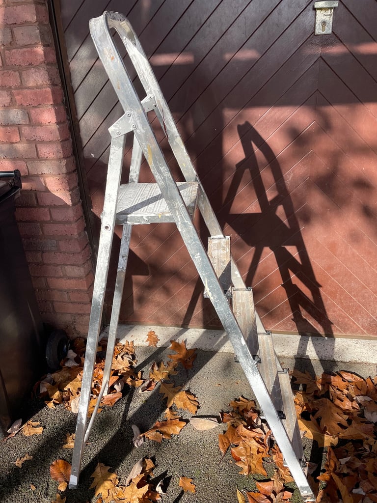 Platform Step ladder