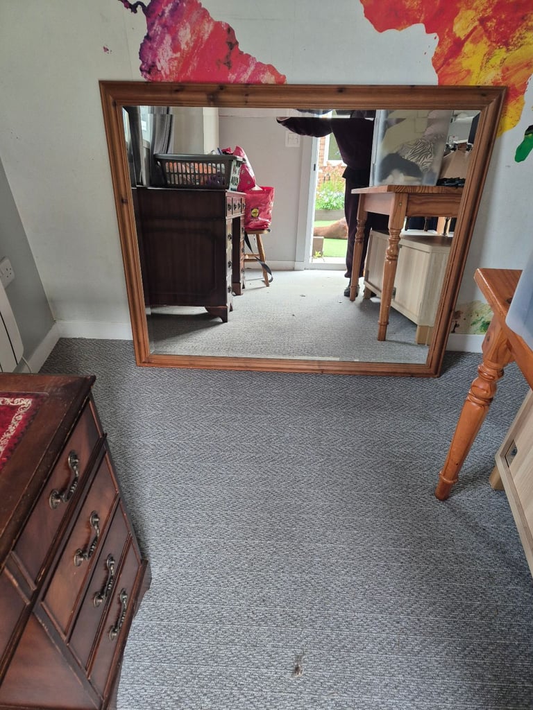 Large pine mirror 