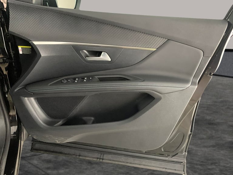 2022 Peugeot 3008 1.5 BlueHDi Allure 5dr HATCHBACK DIESEL Manual