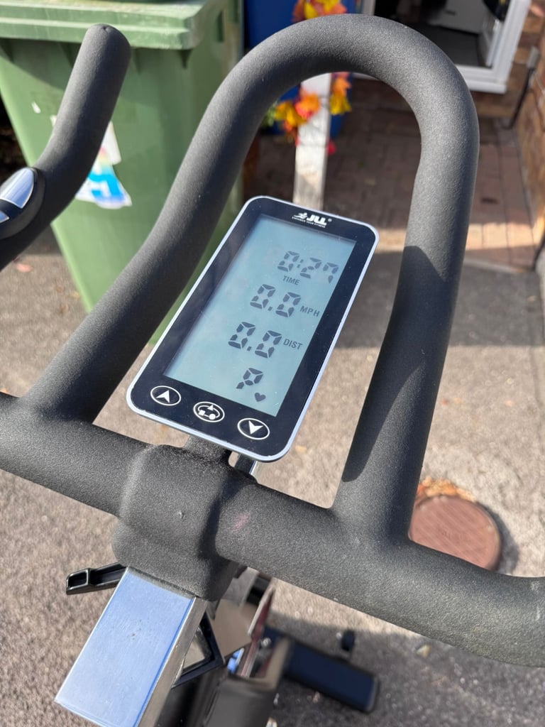 JLL IC400 ELITE Indoor Cycling Exercise Bike