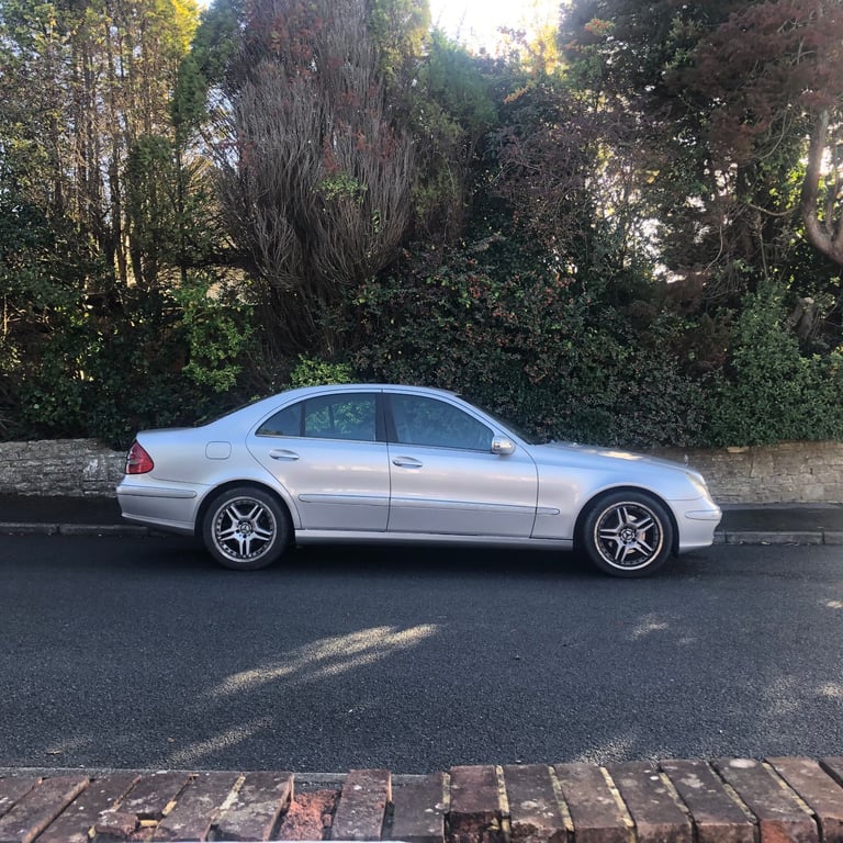 image for Mercedes E270CDI Elegance