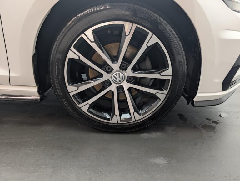 2018 Volkswagen Golf 1.5 TSI EVO R-Line Hatchback 5dr Petrol Manual Euro 6 (s/s) (150 ps) - ALLO ...