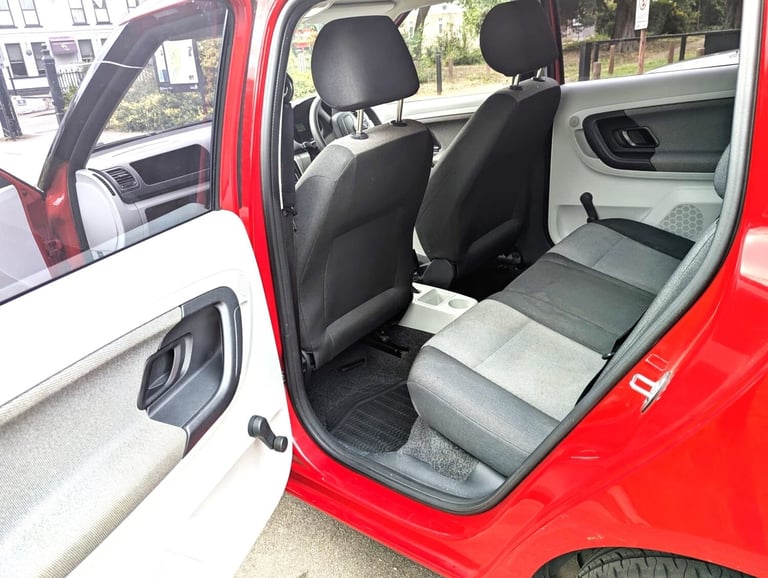 2012 Skoda Fabia 1.2 TSi DSG Automatic 5dr. 99800 Miles. PX OK. CHEAP on Fuel. HATCHBACK Petrol A...